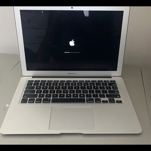 Macbook Air completely good condition